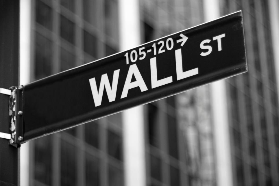 Learnings from A Random Walk Down Wall Street by Burton G. Malkiel - Alitis  Investment Counsel